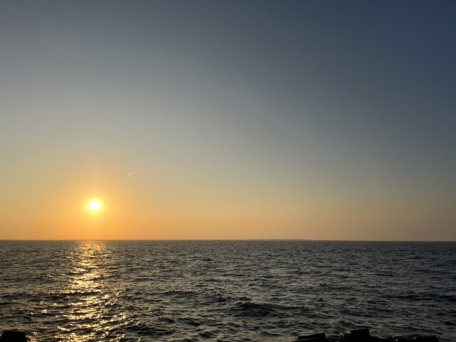 海邊夕陽